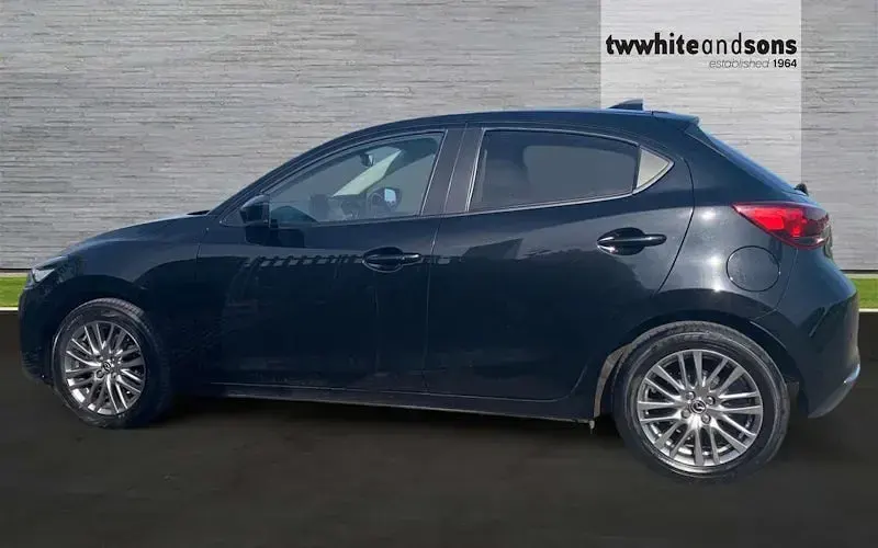 Used Mazda 2 Inclusive 90 HP (66 kW) 2022 Hatchback