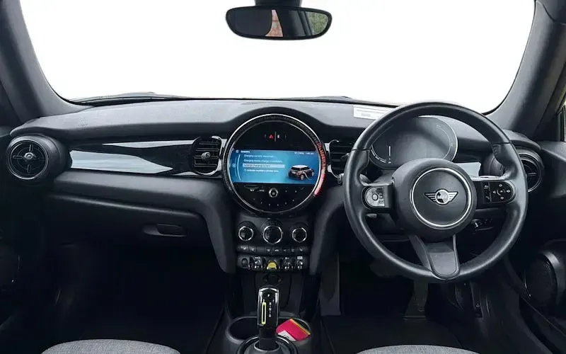 Used Mini Cooper S Level 2 135 kW (184 HP) 2023 Hatchback