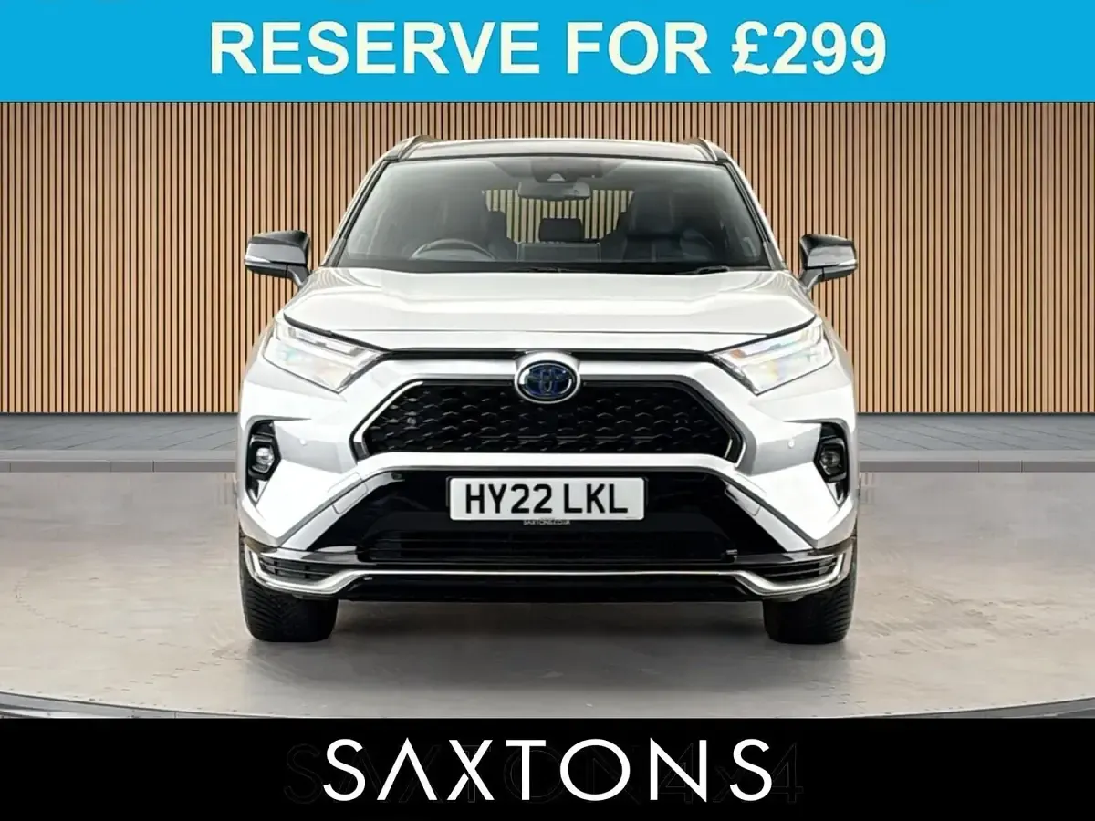 Used Toyota RAV4 Hybrid 2022 Silver SUV