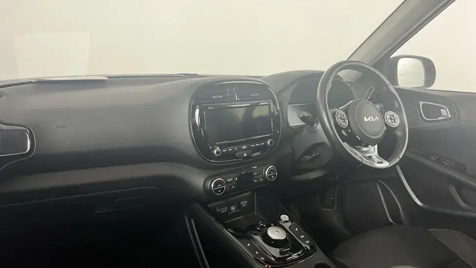 Used Kia Soul 150 kW (204 HP) 2022 Red SUV