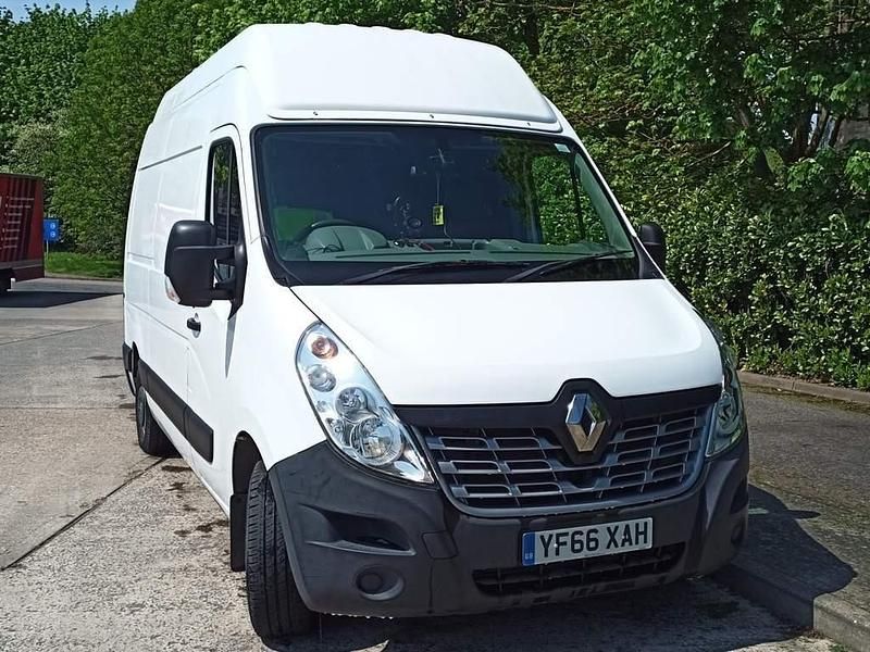 White Used 2017 Renault Master Business Van | £4,800 - Image 1/4