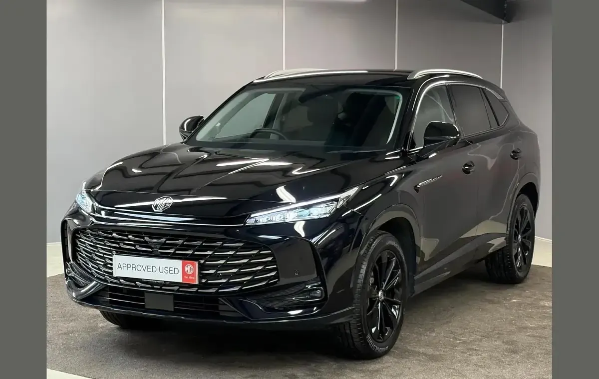 Used MG HS Trophy 221 HP (162 kW) 2025 Black SUV