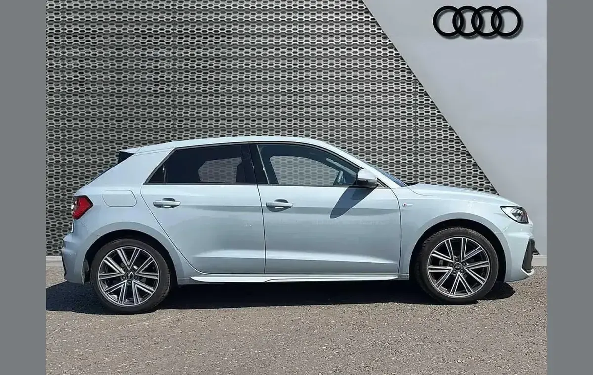 Used Audi A1 S-Line 94 HP (69 kW) 2023 Grey SUV
