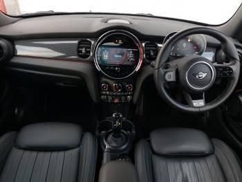 Used Mini Cooper S Exclusive 178 HP (130 kW) 2023 White Hatchback