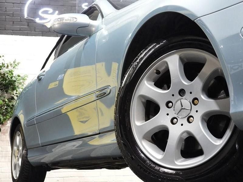 Used Mercedes CLK240 Elegance 170 HP (125 kW) 2003 Blue Cabriolet
