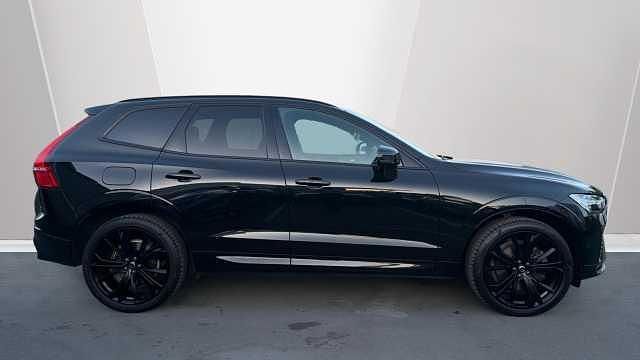 Used Volvo XC60 Plus 247 HP (181 kW) 2025 Black SUV