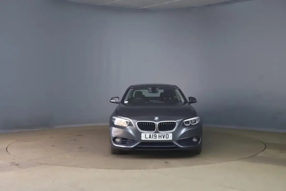Used BMW 218 Sport Line 134 HP (98 kW) 2019 Grey Coupe
