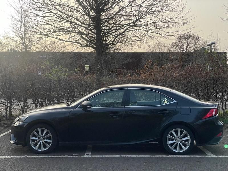 Used Lexus IS300h Executive Line 2015 Black Sedan