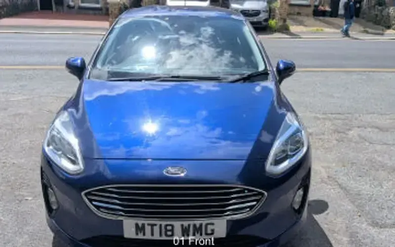Usado Ford Fiesta Zetec 101 CV (74 kW) 2018 Utilitario