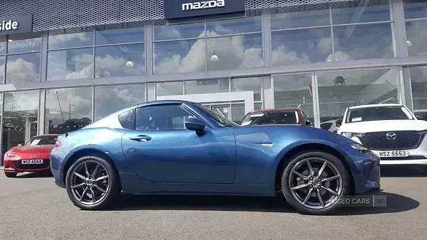 Used Mazda MX5 Inclusive 184 HP (135 kW) 2019 Blue Cabriolet