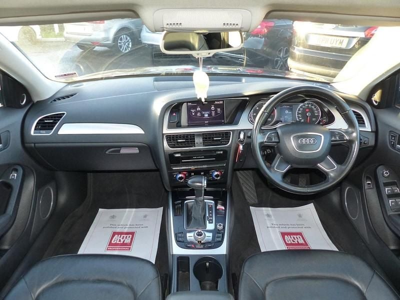 Used Audi A4 Advanced 150 HP (110 kW) 2014 Phantom black Estate