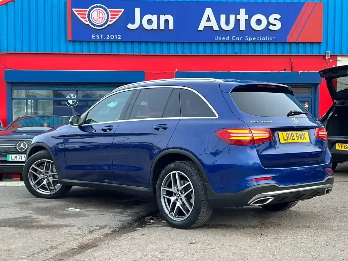 Used Mercedes GLC220 AMG line 2018 Blue SUV