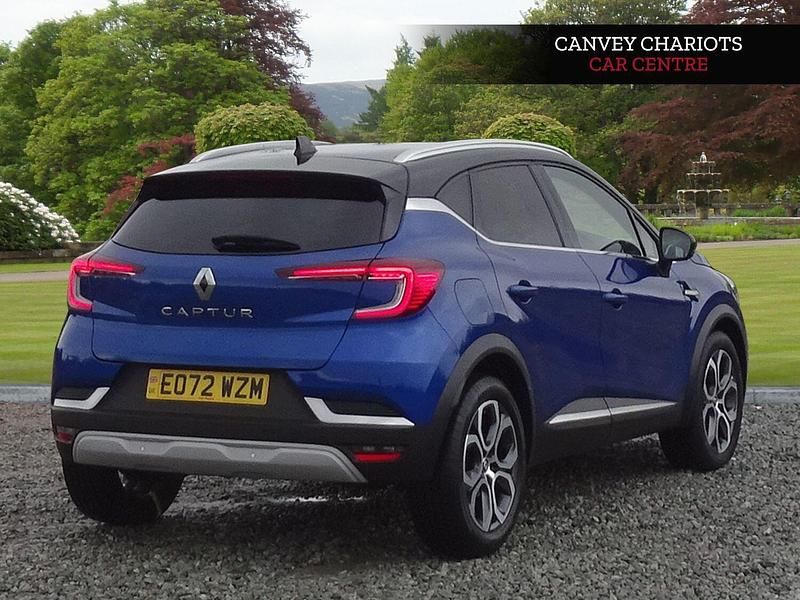 Begagnad Renault Captur Techno 91 HK (66 kW) 2022 Blå SUV