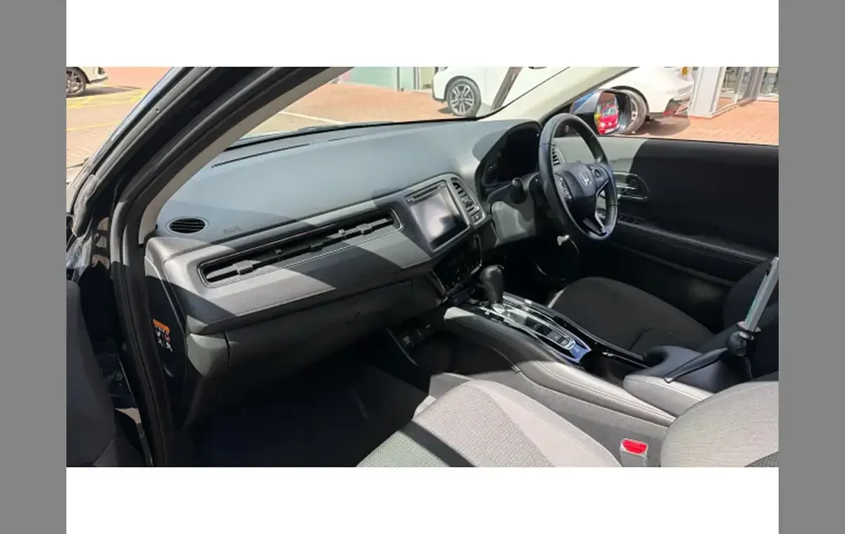 Used Honda HR-V SE 130 HP (95 kW) 2020 Blue SUV