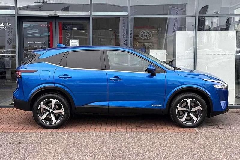 Used Nissan Qashqai N-Connecta 190 HP (139 kW) 2023 Blue SUV