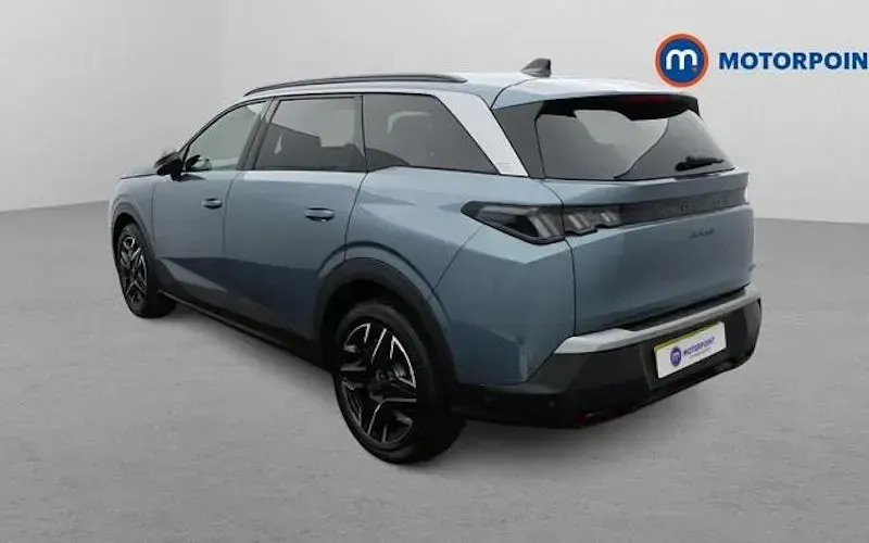 Used Peugeot 5008 Allure 136 HP (100 kW) 2025 Blue SUV