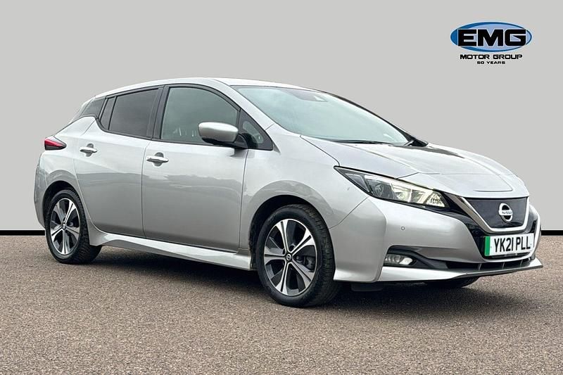 Used Nissan Leaf N-Connecta 110 kW (150 HP) 2021 Silver Hatchback