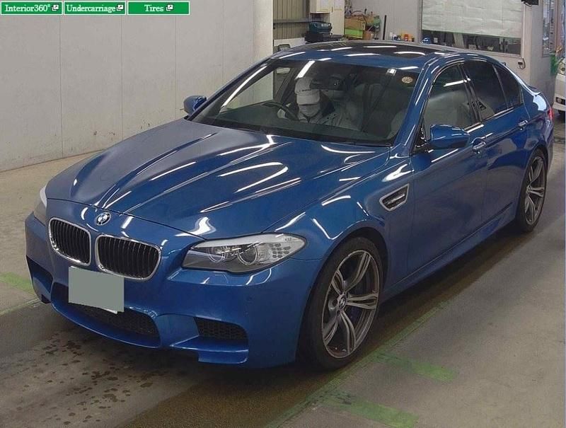 Used BMW M5 2013 Blue Sedan
