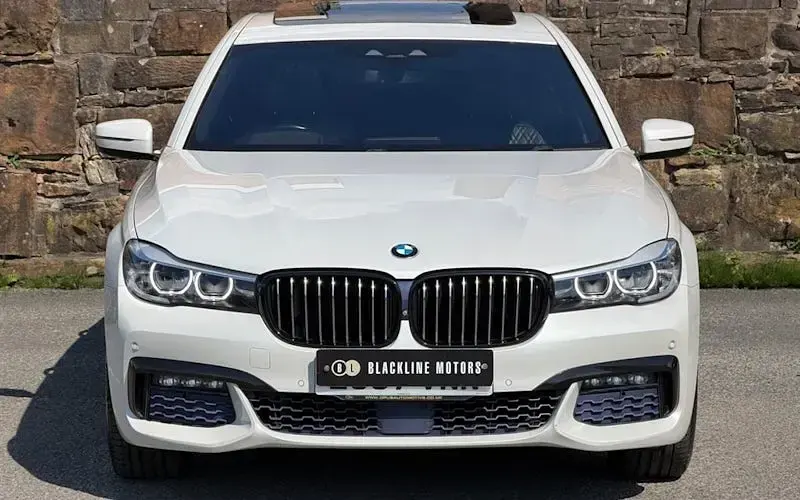 Used BMW 740L M Sport 320 HP (235 kW) 2019 Sedan