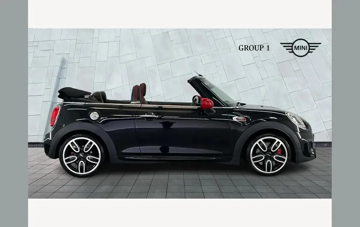 Usado Mini John Cooper Works Cabriolet Chili 231 CV (169 kW) 2017 Negro Descapotable