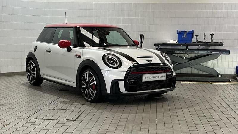 White Used 2023 Mini John Cooper Works Hatch Hatchback | £27,328 (Fair price) - Image 1/4