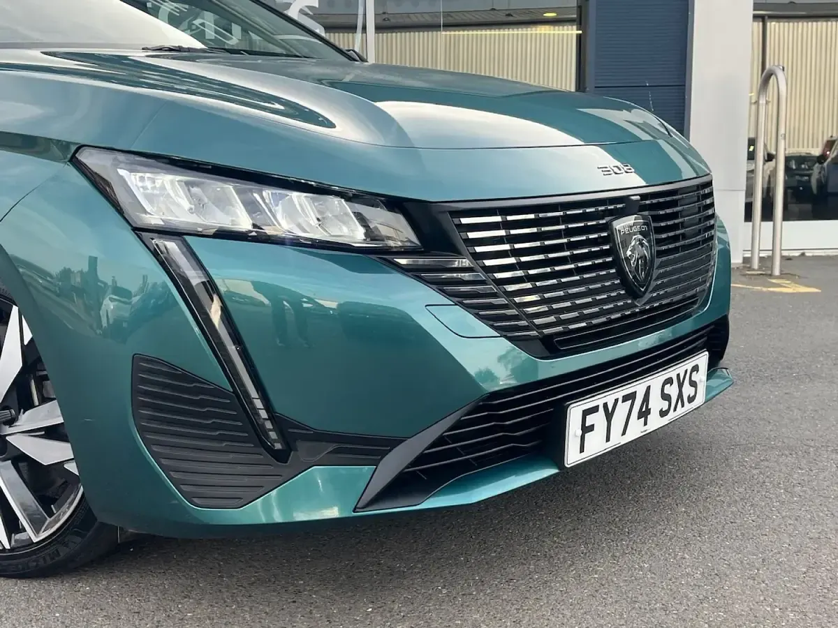 Used Peugeot 308 Allure 2024 Blue Estate