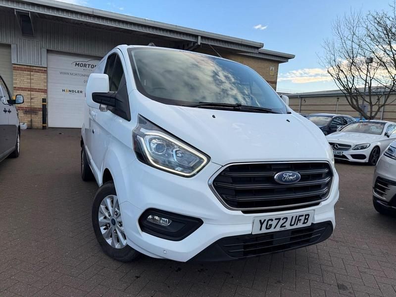Used Ford Transit Custom Limited 130 HP (95 kW) 2022 White Van