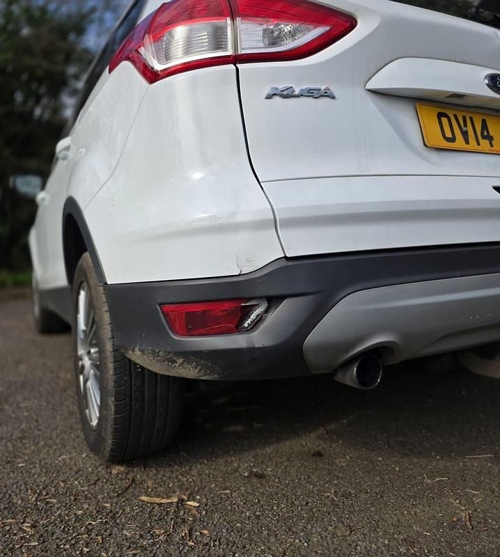 Used Ford Kuga Titanium 140 HP (102 kW) 2014 White SUV