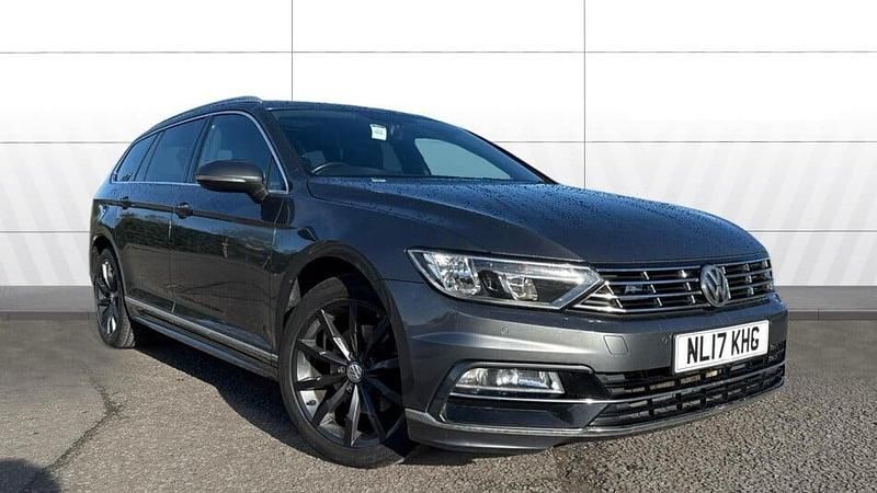 Used VW Passat R-line 150 HP (110 kW) 2017 Grey Estate