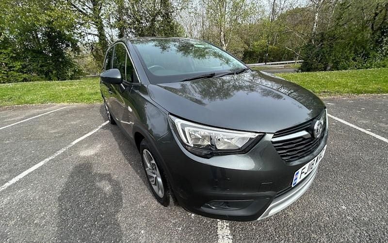 Used Vauxhall Crossland X 82 HP (60 kW) 2018 Grey SUV