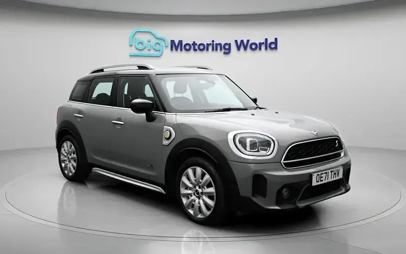 Begagnad Mini Cooper S Classic 220 HK (161 kW) 2022 Halvkombi
