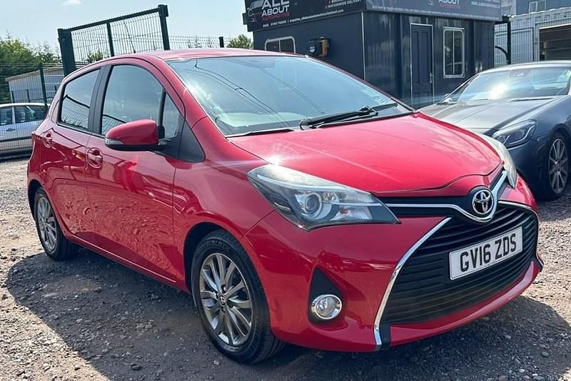 Used 2016 Toyota Yaris | £4,950 (Good price) - Image 1/1