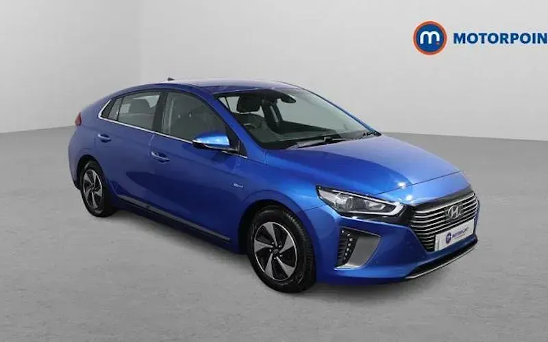 Używany Hyundai Ioniq Premium SE 141 KM (103 kW) 2019 Hatchback
