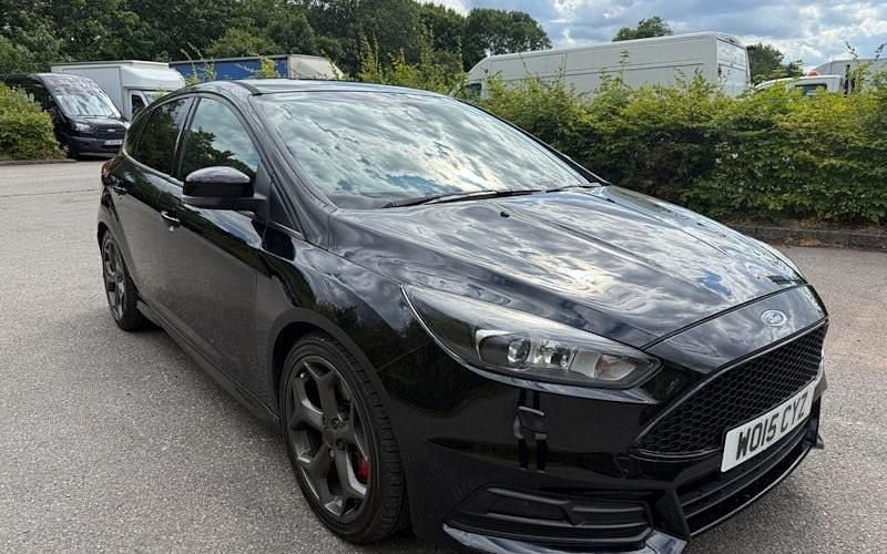 Used 2018 Ford Kuga ST-Line X SUV | £10,495 (Super price) - Image 1/4