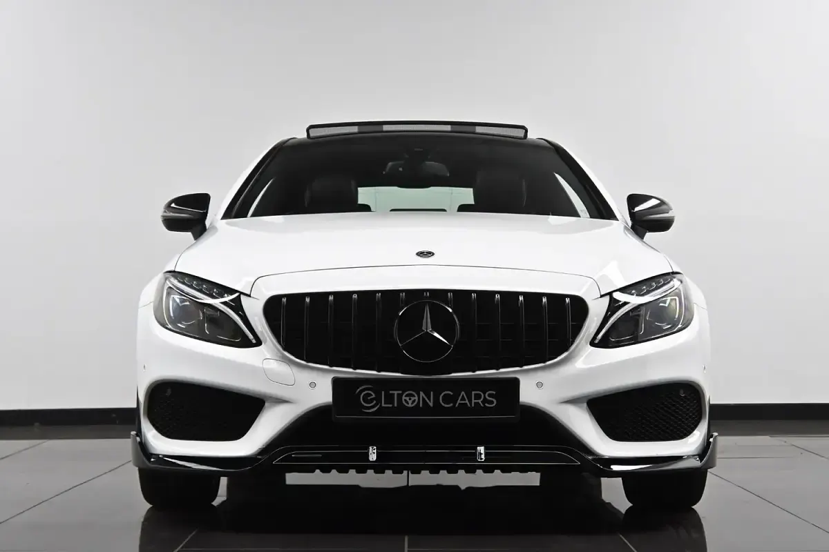 Used Mercedes C200 AMG Line Premium 184 HP (135 kW) 2018 White Coupe