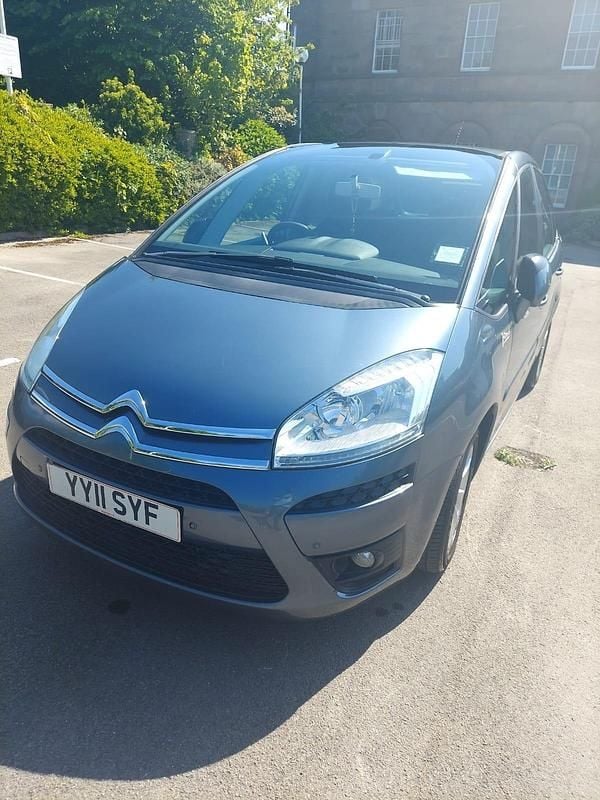 Grey Used 2011 Citroën C4 Picasso VTR Sport MPV | £2,499 (Fair price) - Image 1/4