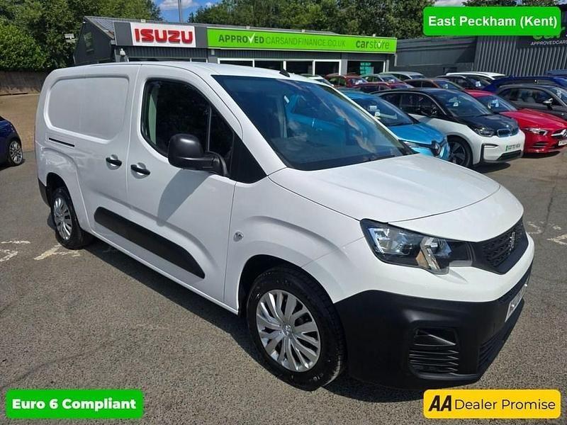 Used Peugeot Partner 2020 White MPV