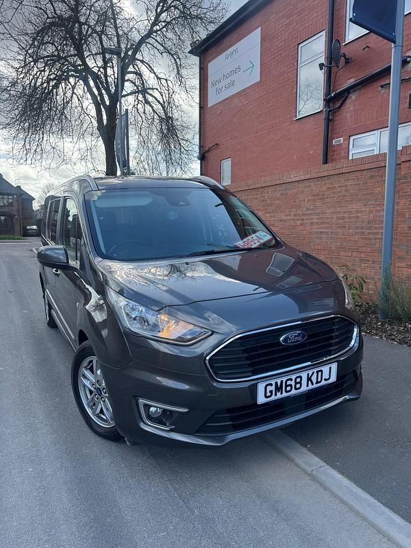 Used Ford Grand Tourneo Connect Titanium 2019 Grey MPV