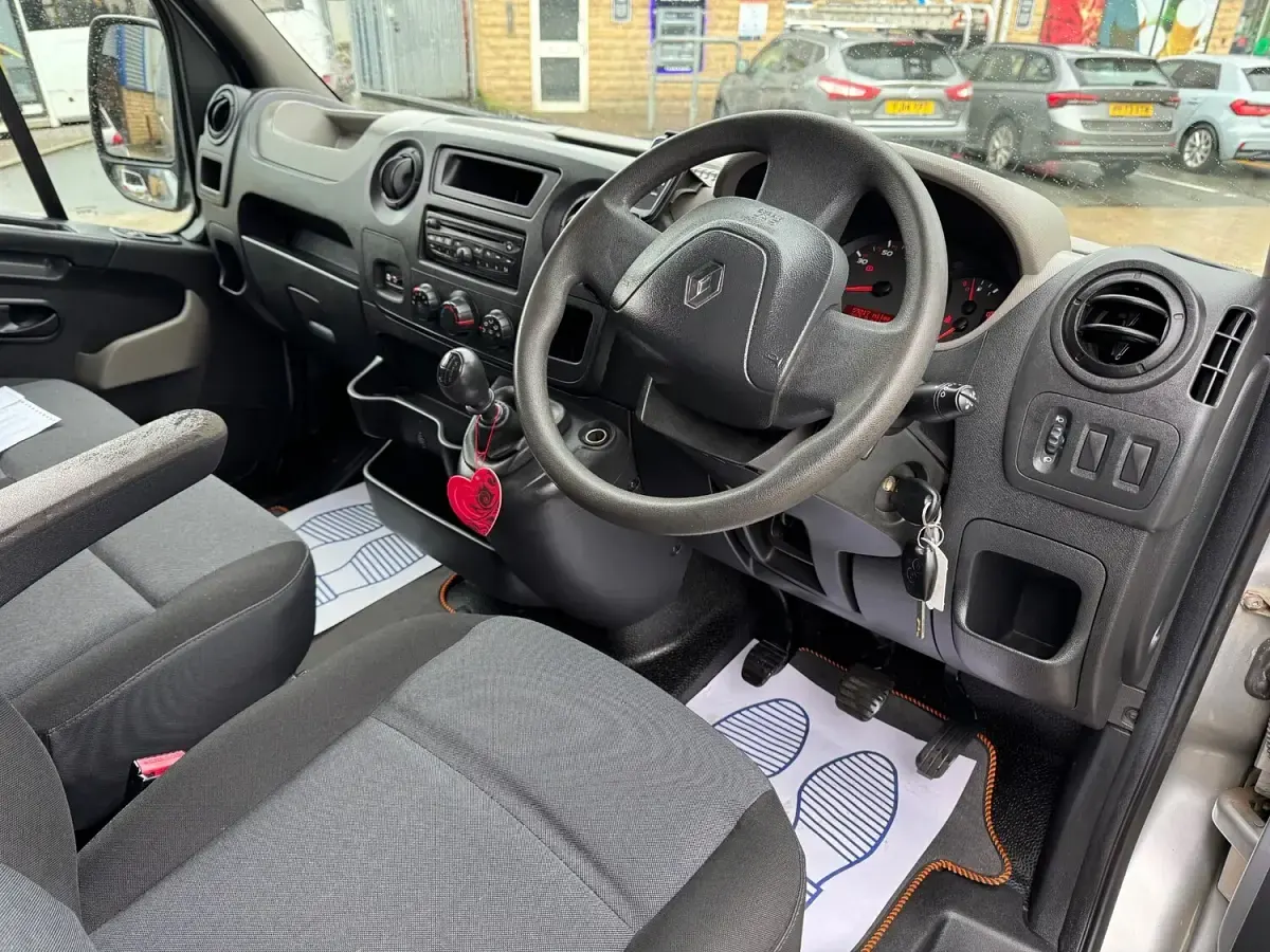 Used Renault Master 2010 Grey Van