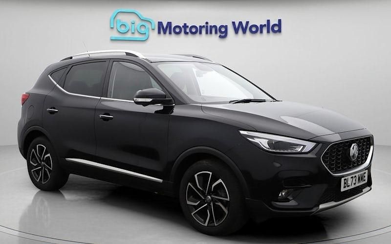 Black Used 2023 MG ZS Exclusive Sedan | £13,700 (Fair price) - Image 1/4