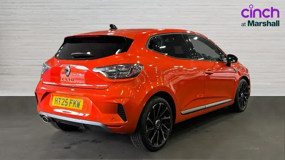 Used Renault Clio Esprit Alpine 90 HP (66 kW) 2025 Orange Hatchback