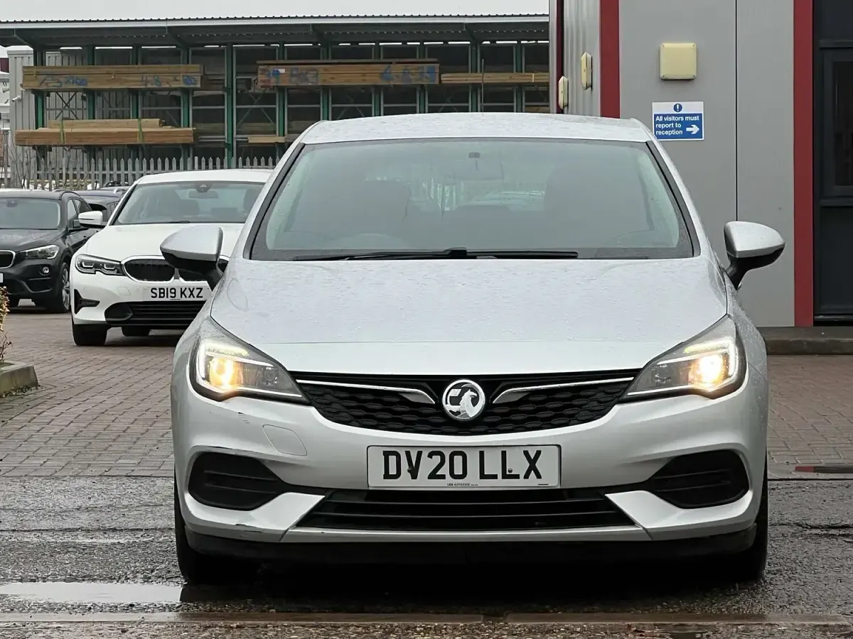 Used Vauxhall Astra Business Edition 2020 Silver Hatchback