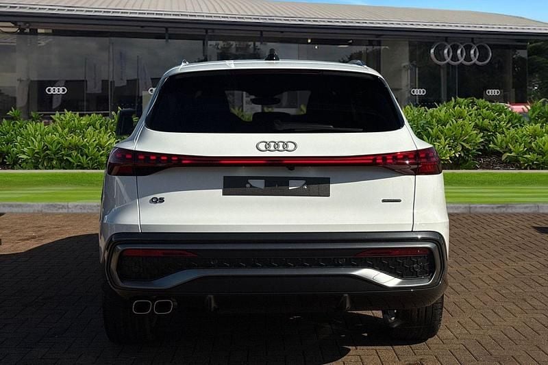 New Audi Q5 S-Line 2026 White SUV