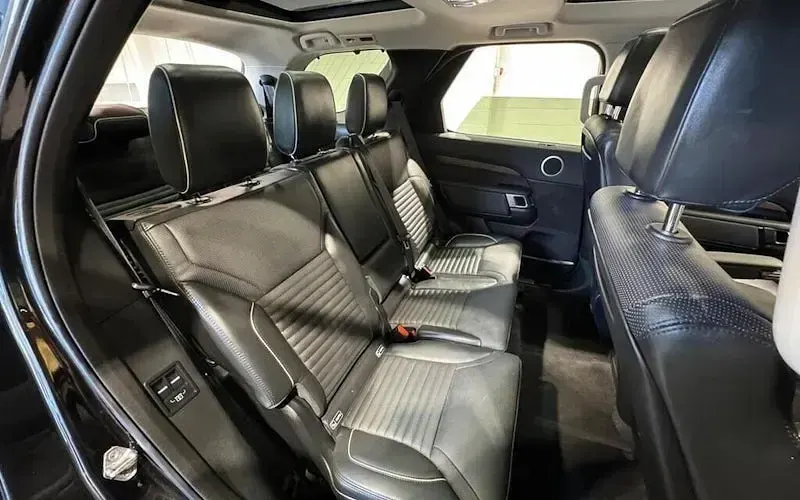 Used Land Rover Discovery HSE 241 HP (177 kW) 2019 Black SUV