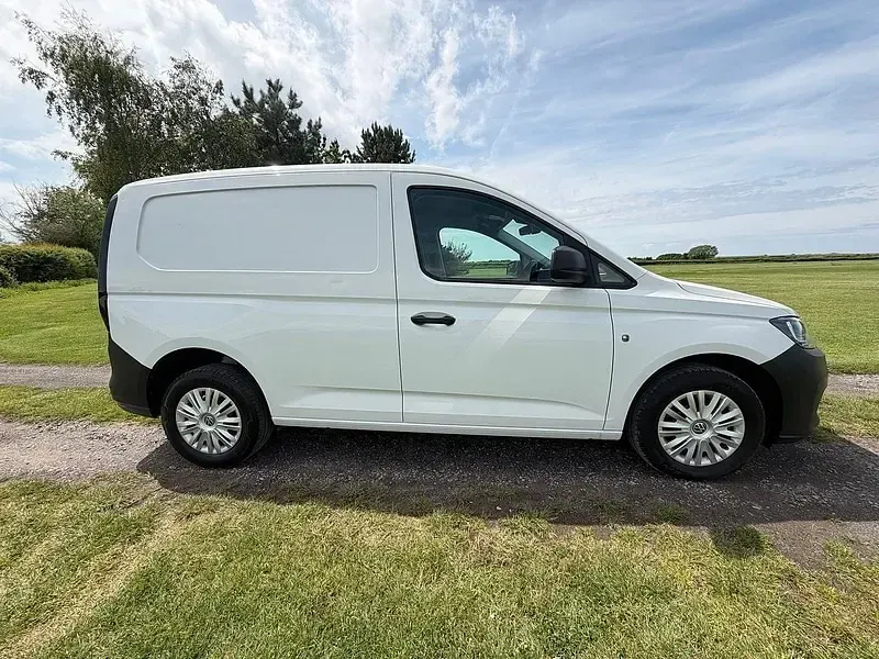 Used VW Caddy 102 HP (75 kW) 2023 White MPV