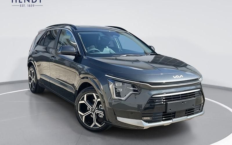New 2025 Kia Niro 4 SUV | £28,459 (Super price) - Image 1/4