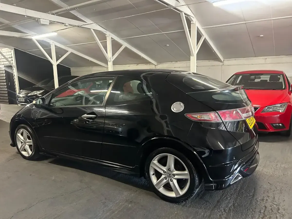Used Honda Civic Type S 140 HP (102 kW) 2009 Black Hatchback