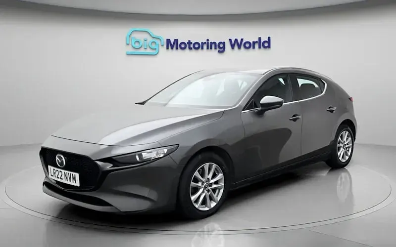Usado Mazda 3 122 CV (89 kW) 2022 Gris Utilitario