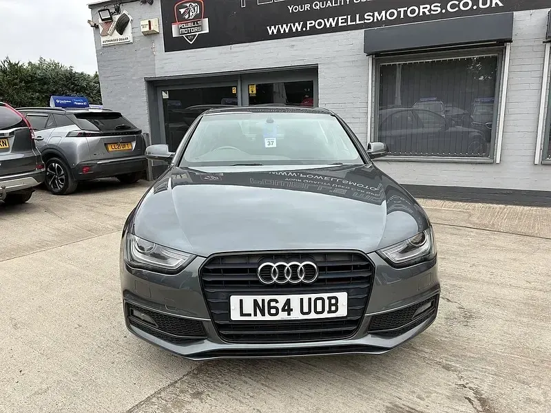 Used Audi A4 Black Edition 177 HP (130 kW) 2014 Grey Sedan