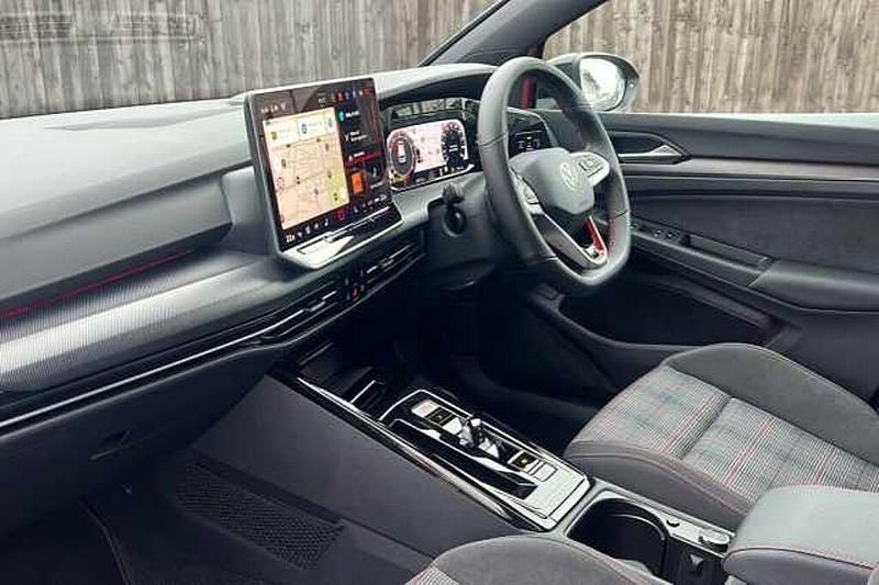 New VW Golf VIII GTI 265 HP (194 kW) 2026 Red Hatchback